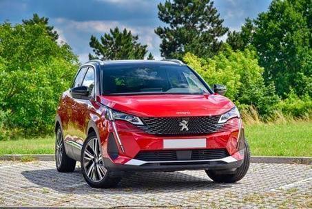 لوازم السيارة