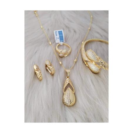 طقم بلاكيور الملكي 😍المرصع بالاحجار البيضاء 💎