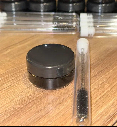 خلطه طبيعيه للحواجب