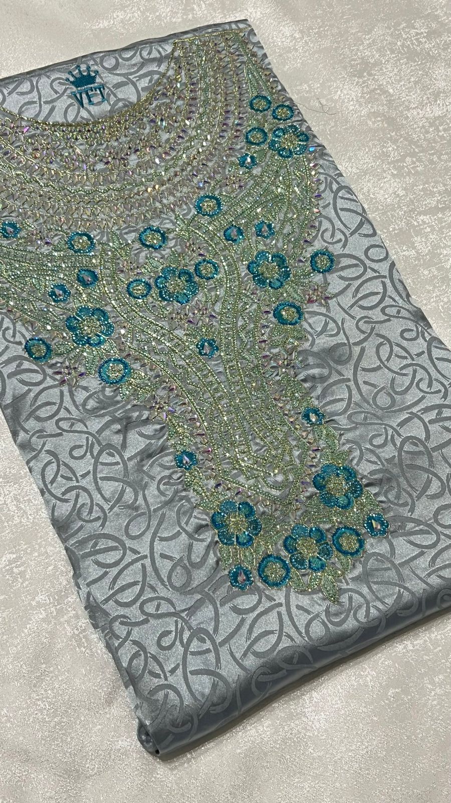 MAKHAWER Luxury Jacquard Bleu ciel (Non cousu)