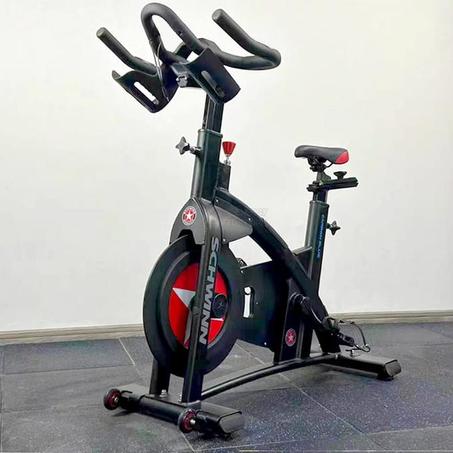Vélo de Spinning E100 Pro Black Edition