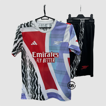 طقم نادي ارسنال