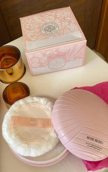 ROSE BERRY DUSTING POWDER