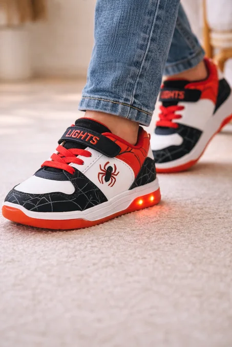 سبرديلة لأولاد مضيئة – ستايل سبايدرمان | مستوردة من اسبانيا