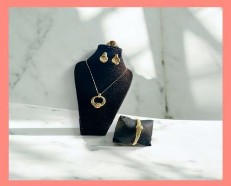 Ensembles collier + Gourmet + Bague + Boucles