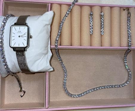 Montre DW+Bracelet+Collier+boucle