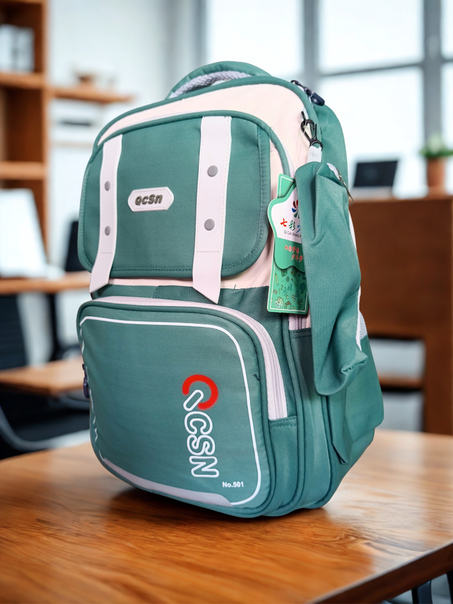 محفظة مدرسية