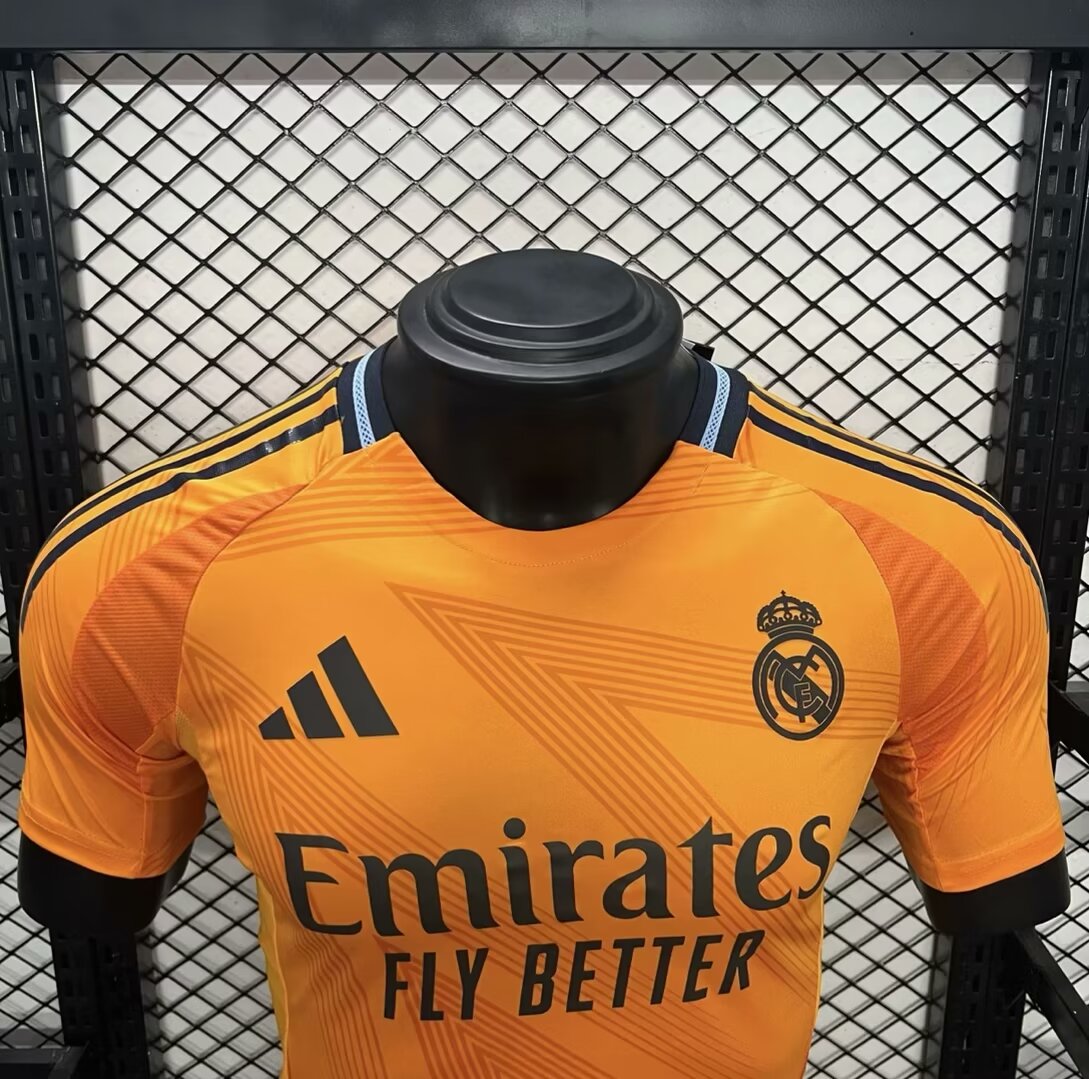 Maillot Extérieur Real Madrid 2024/25 Version Joueur