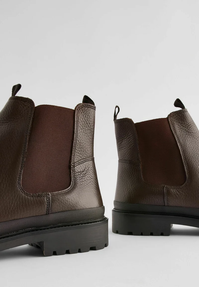 Bottines classiques – marron foncé