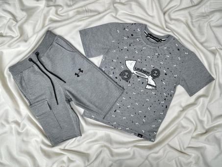 ENSEMBLE UNDER ARMOUR GRIS