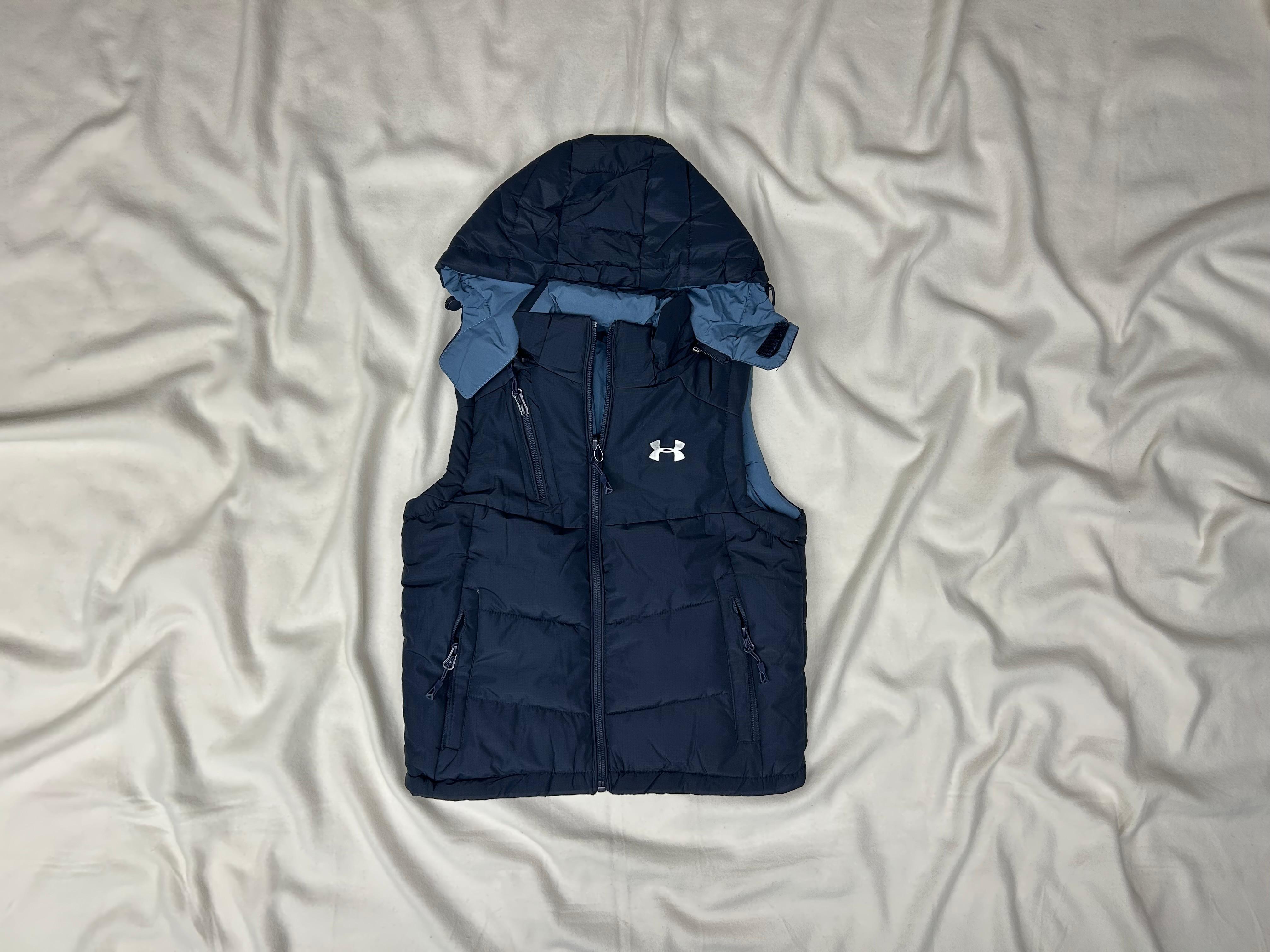 GILET UNDER ARMOUR AVEC POCHE BLEU MARINE