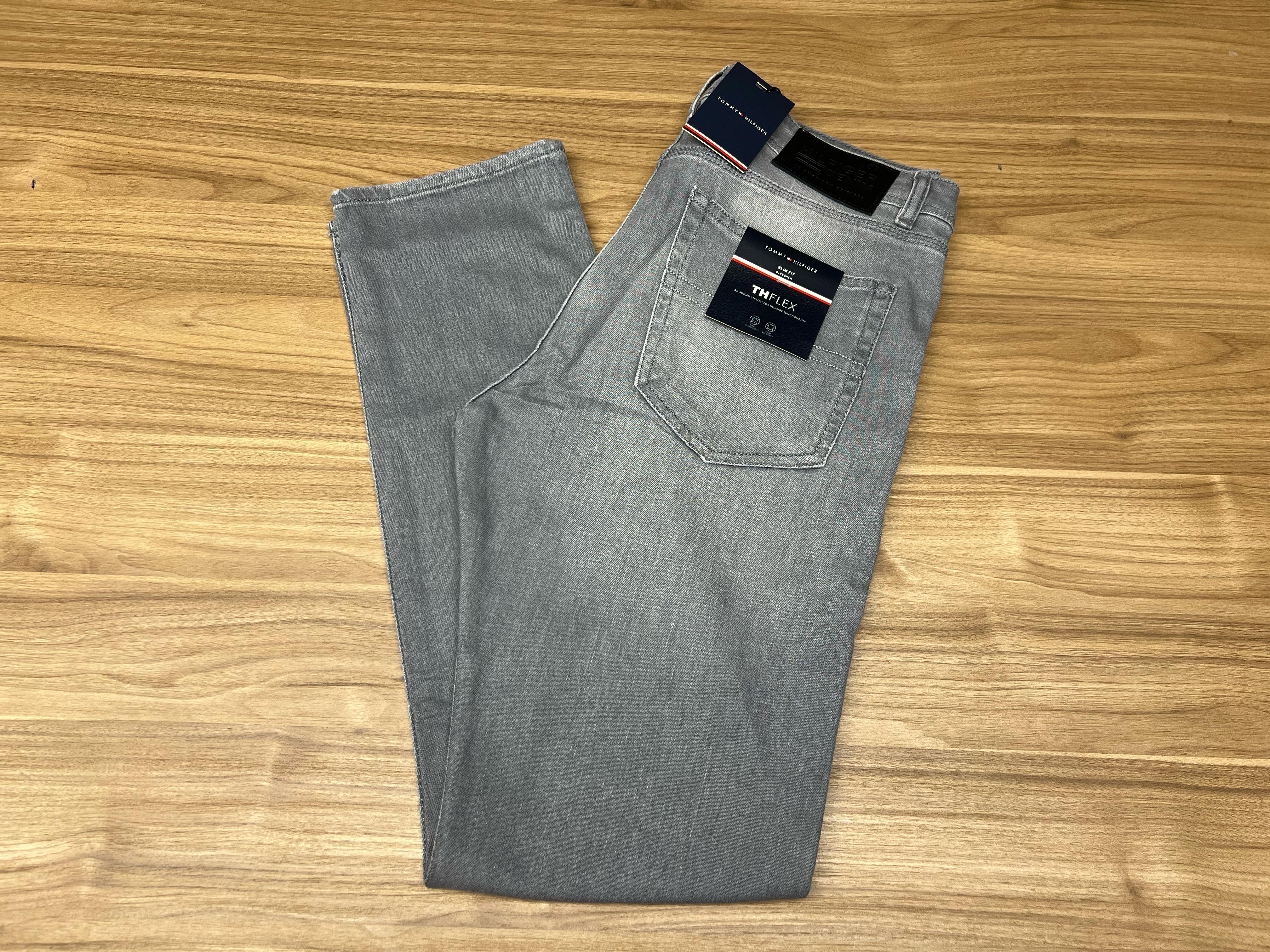 JEAN TOMMY GRIS