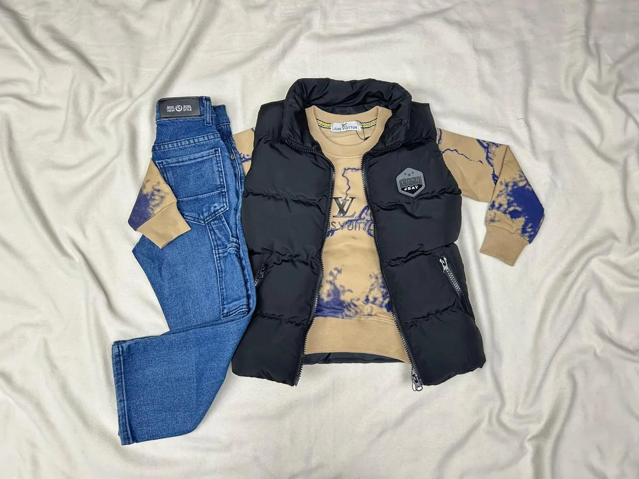 ENSEMBLE LOUIS VUITTON NOIR-BEIGE