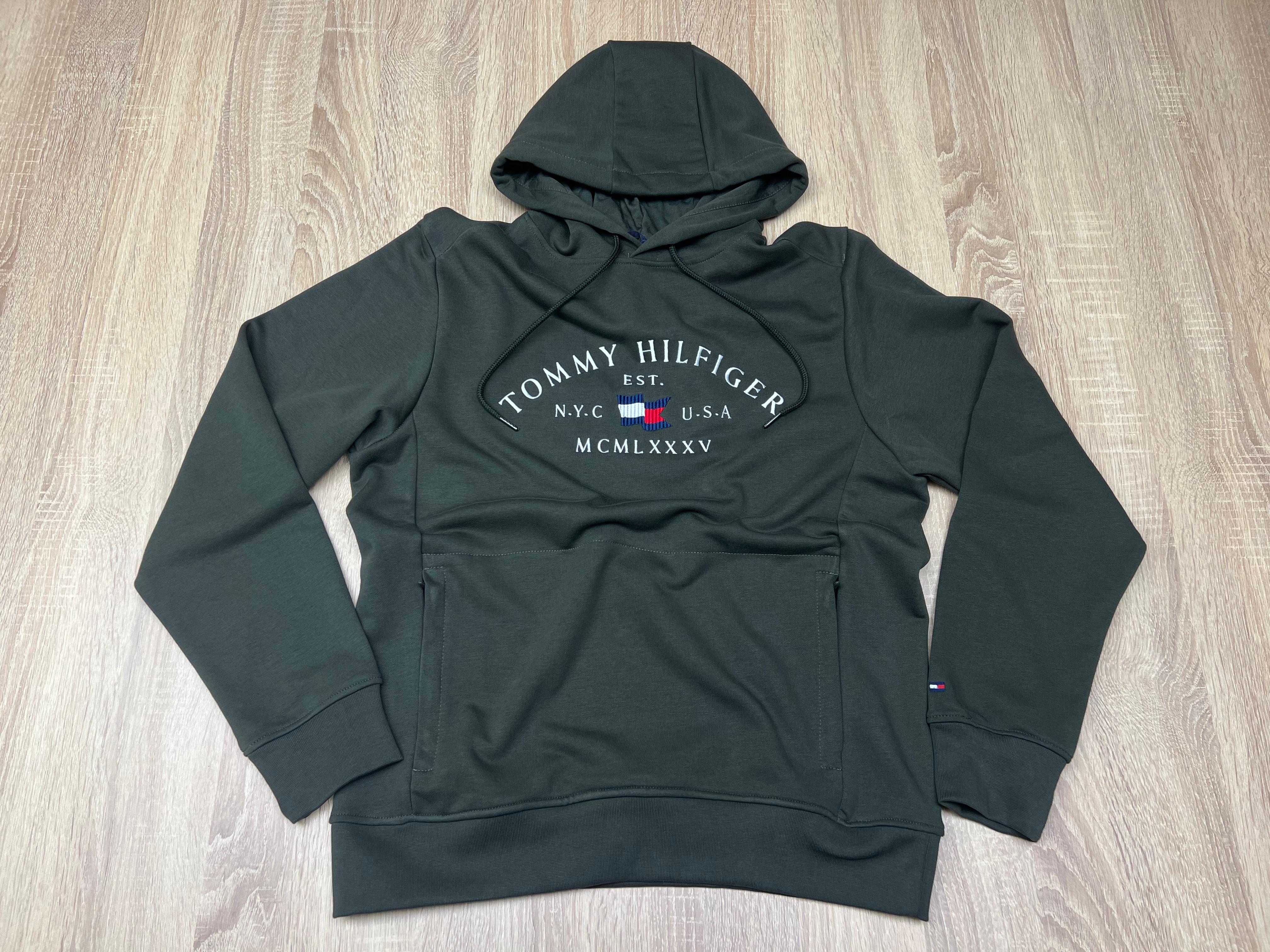 SWEET AVEC CAPUCHE TOMMY HILFIGER NV VERT MILITAIRE