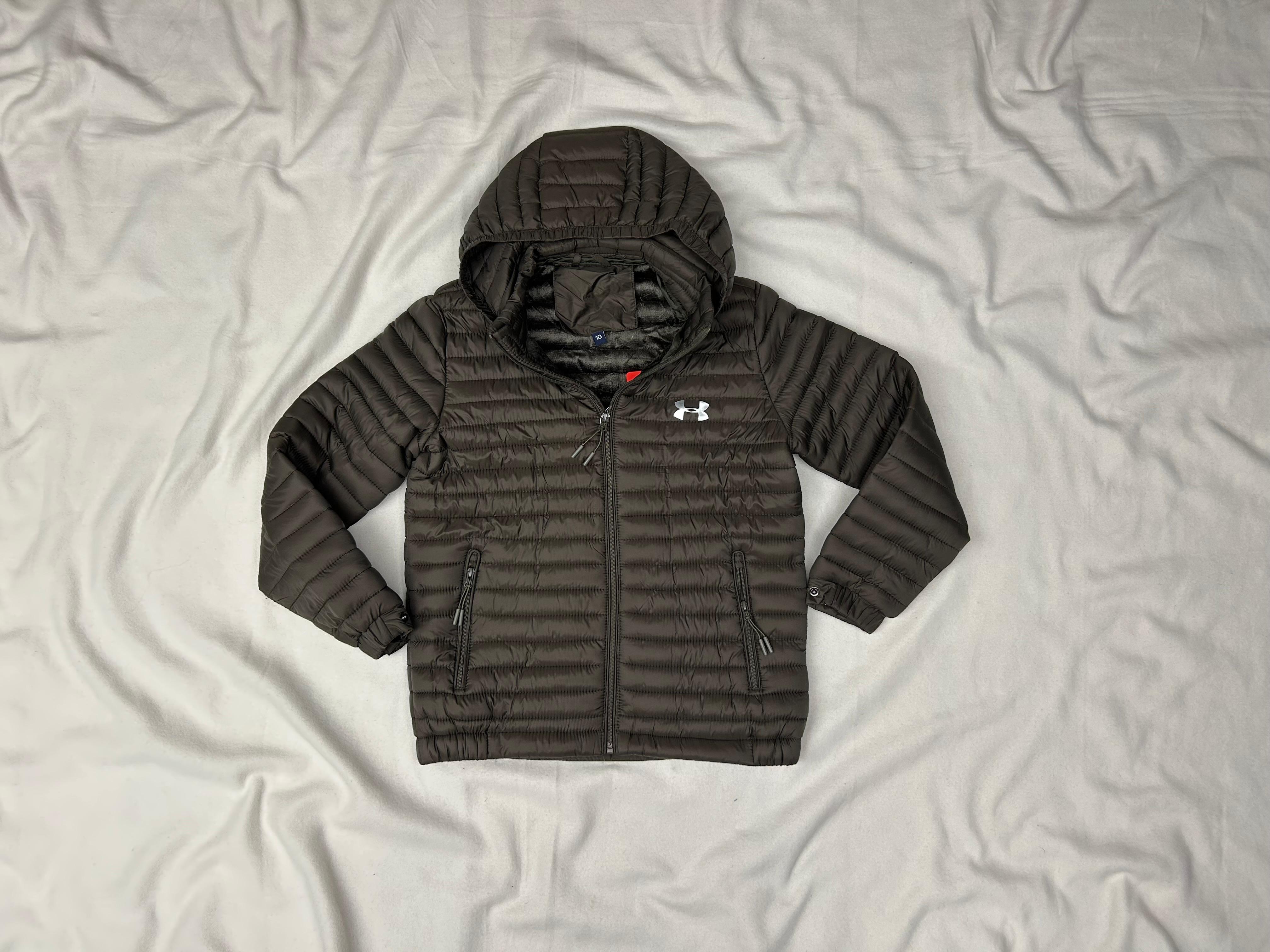 DOUDOUNE UNDER ARMOUR ENFANT VERT MILITAIRE