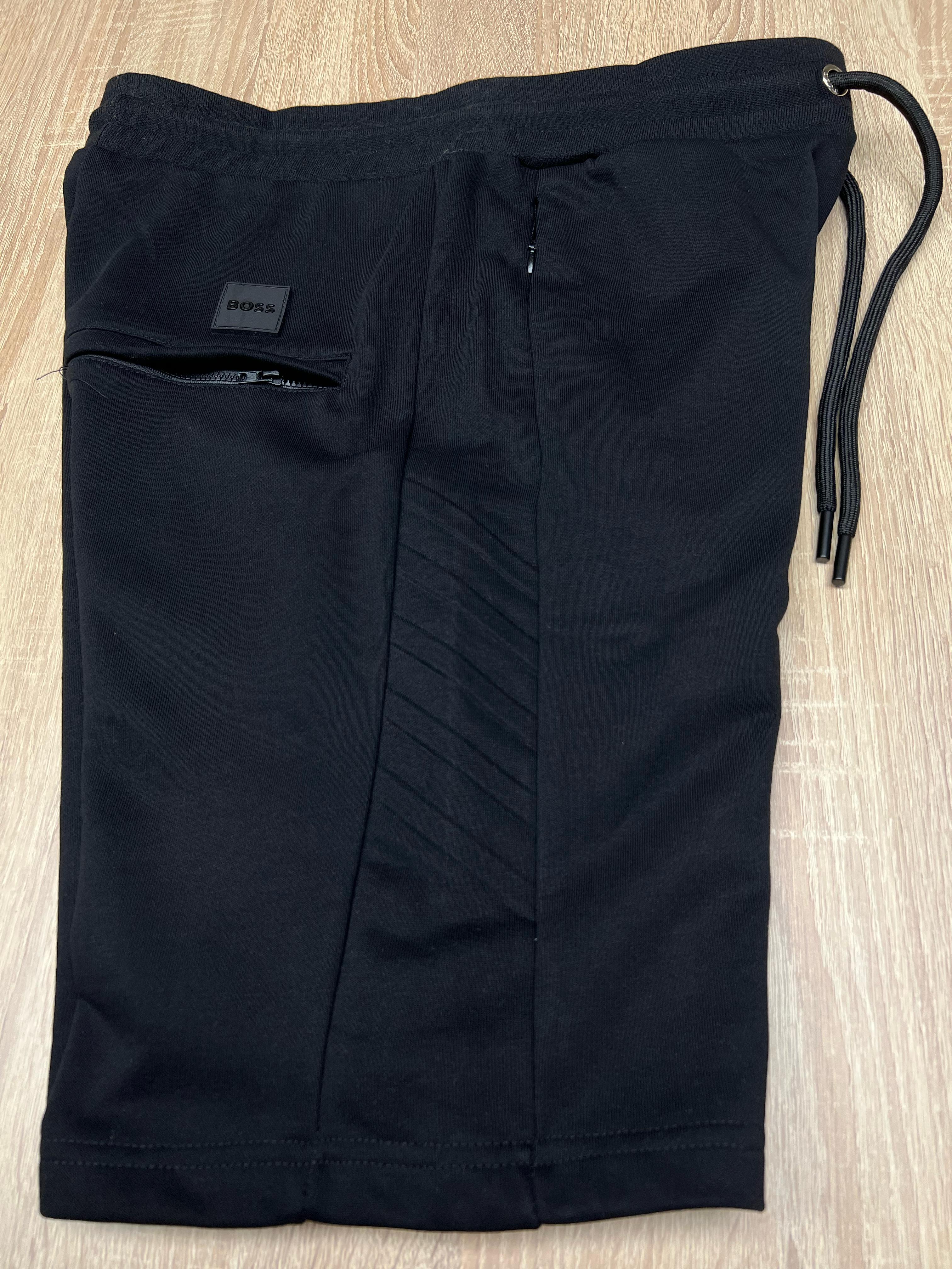 ENSEMBLE BOSS NOIR