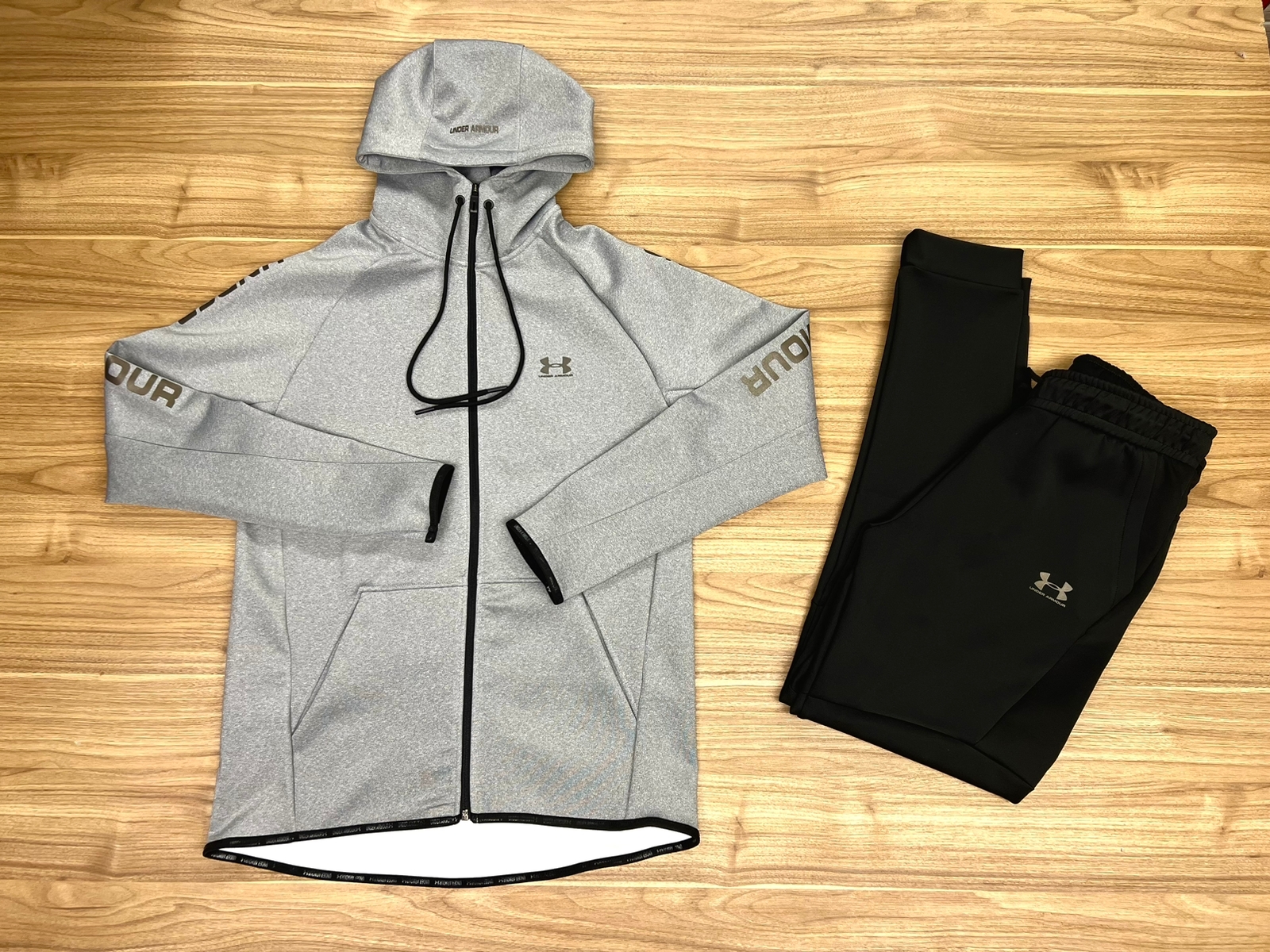 Survête Under Armour Gris