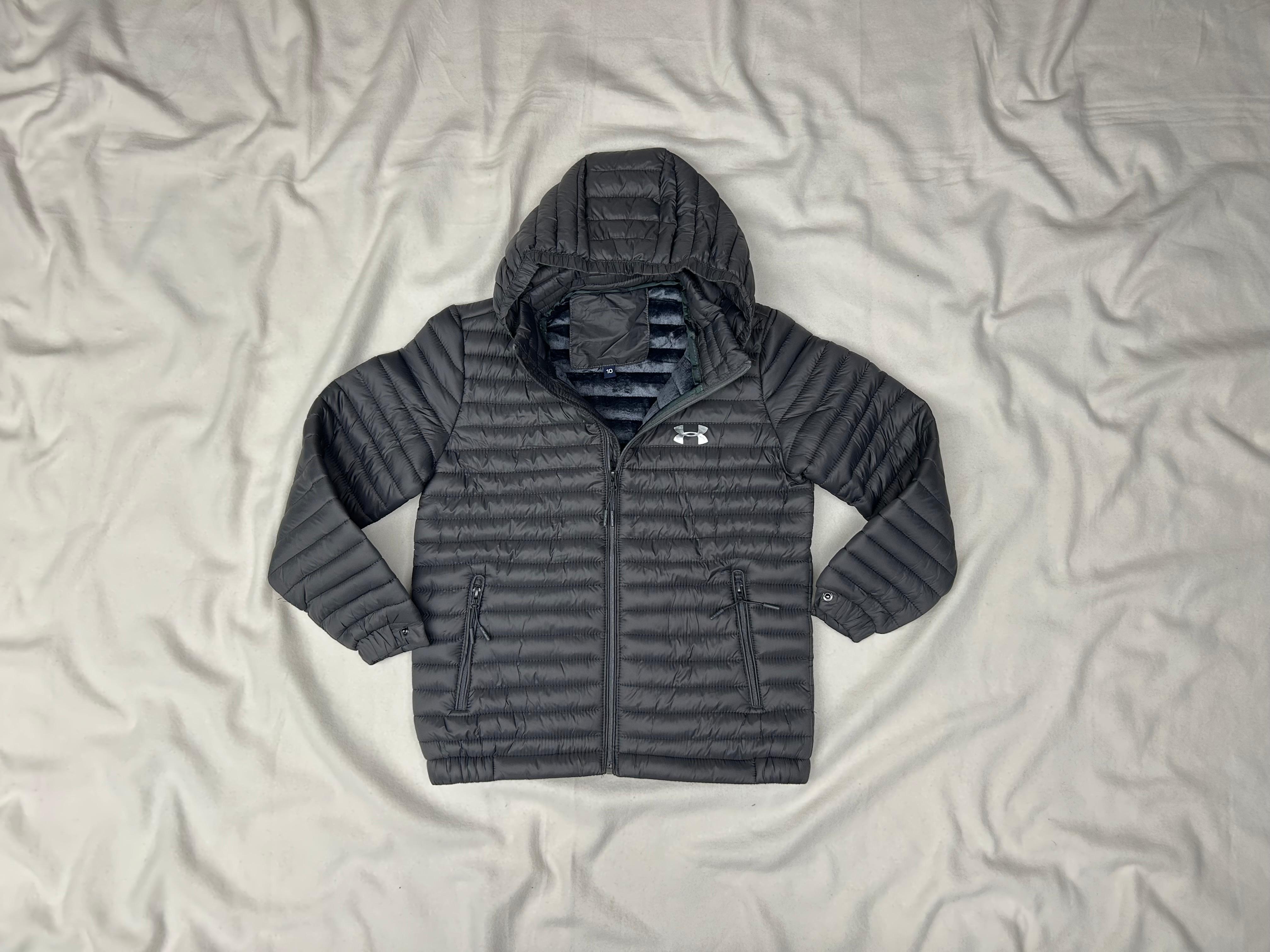 DOUDOUNE UNDER ARMOUR ENFANT GRIS