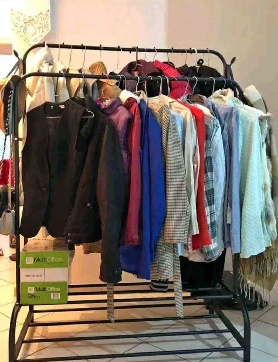 علاقة الملابس حجم كبير جودة ممتازة