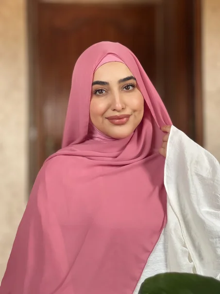 🔥 عرض مميز: باك 2 حجاب مع بوني بثمن رائع  💫 باك الحجاب بالبوني – عملي وأنيق لكل يوم