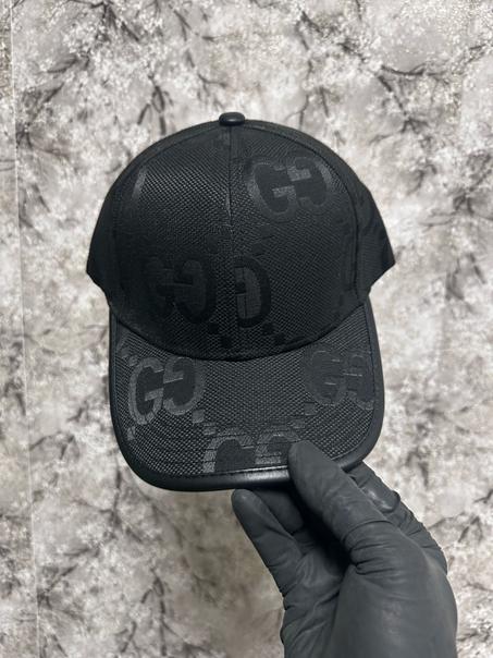 gorras gucci