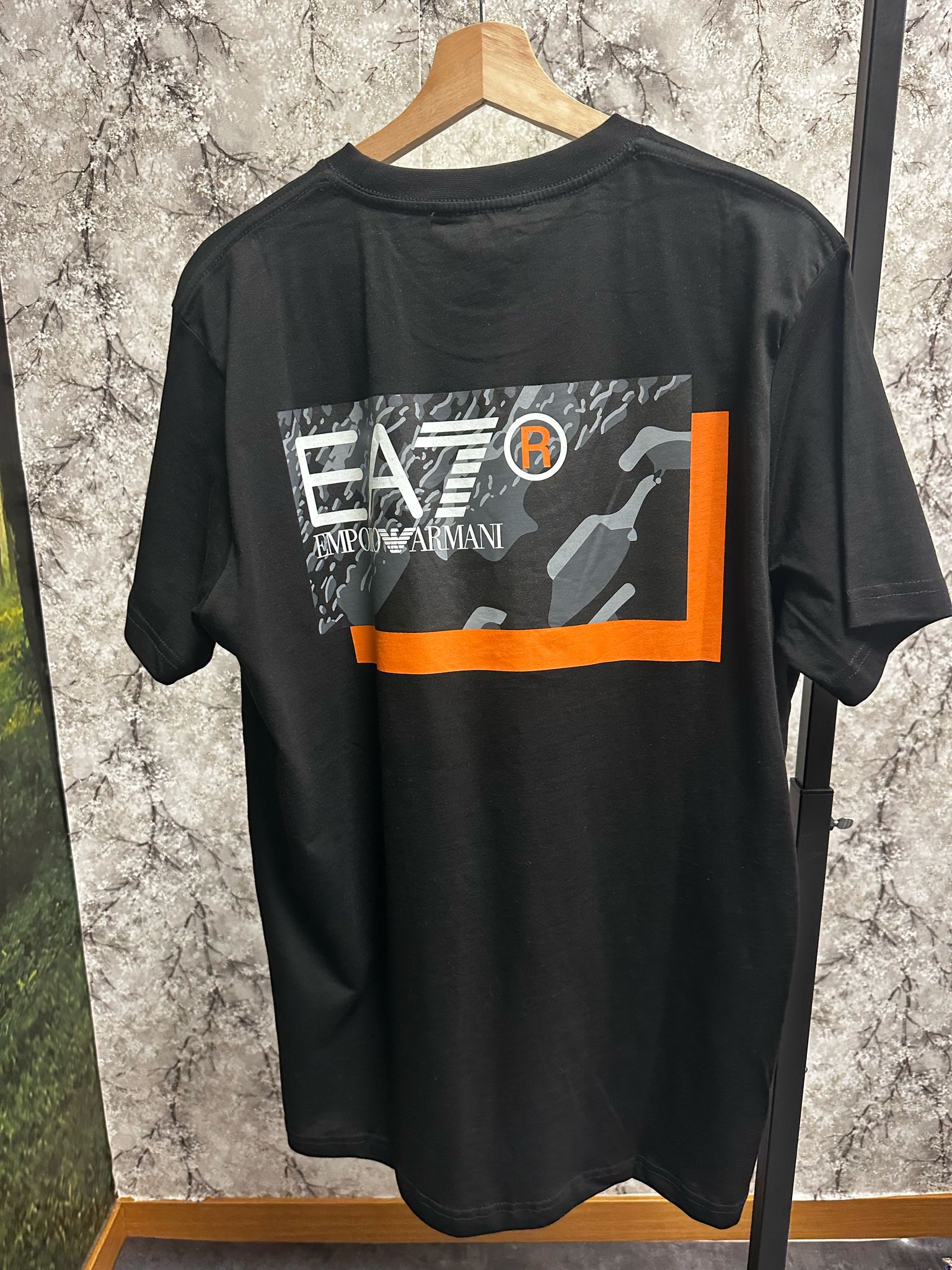 Camiseta Armani