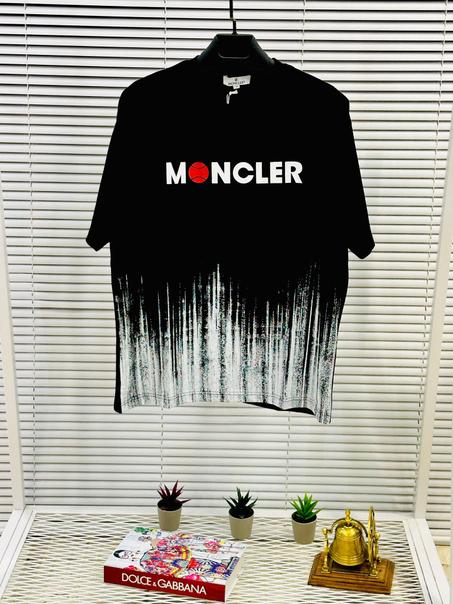 CAMISETA MOCLER