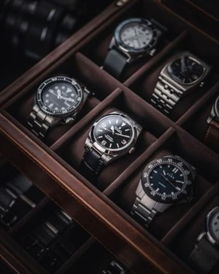 ساعات وأكسسوارات للرجال