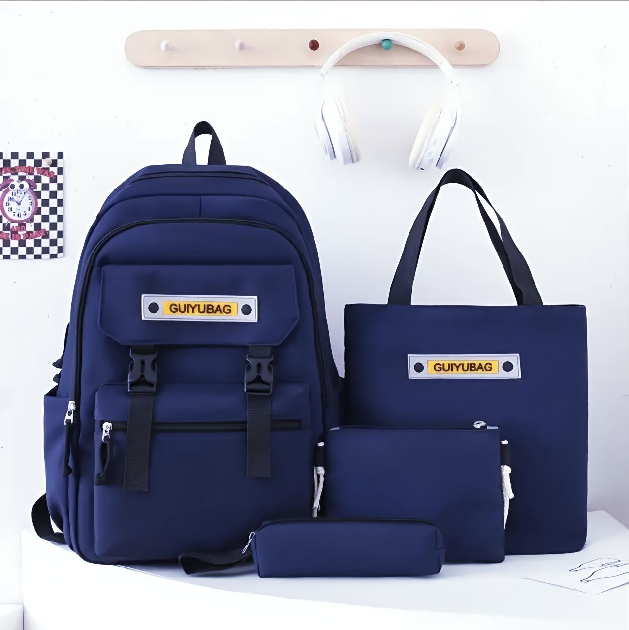 حقيبة مدرسية 4 بياس