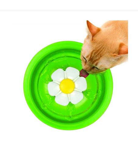 آلة تسهيل شرب الماء