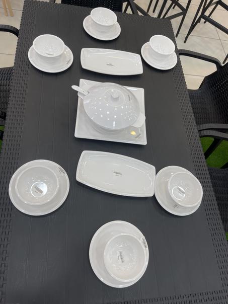 فاخر للمائدة الرمضانية الابيض 18 قطعة