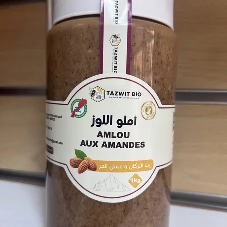املو اللوز