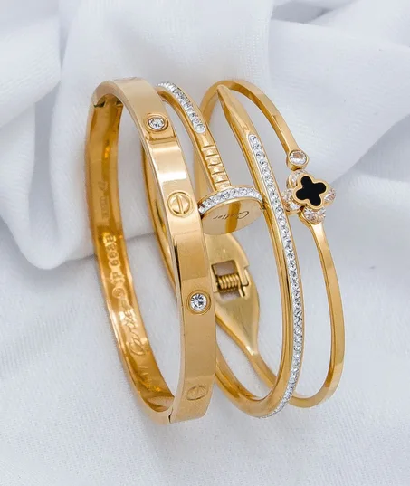 Ensemble Trois Bracelet Cartier , Bracelet Tendance 2021 Au Maroc, Bracelet En Acier Inoxydable