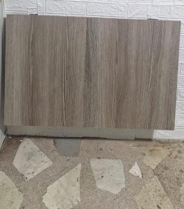 ✨ طاولة متعددة الاستخدامات – مكتبك في أي مكان! 🏡💼