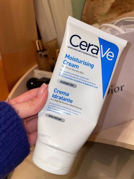 CERAVE(كريم ترطيب)