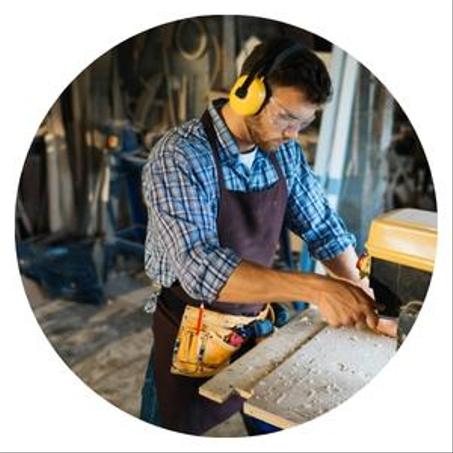 أدوات العمل