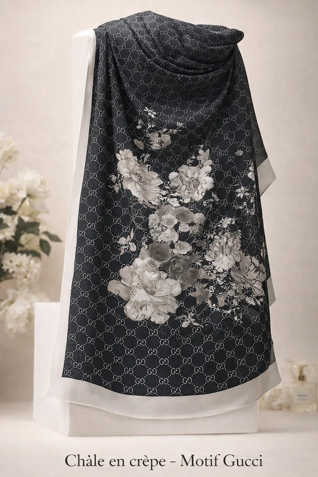 châles en crêpe GG