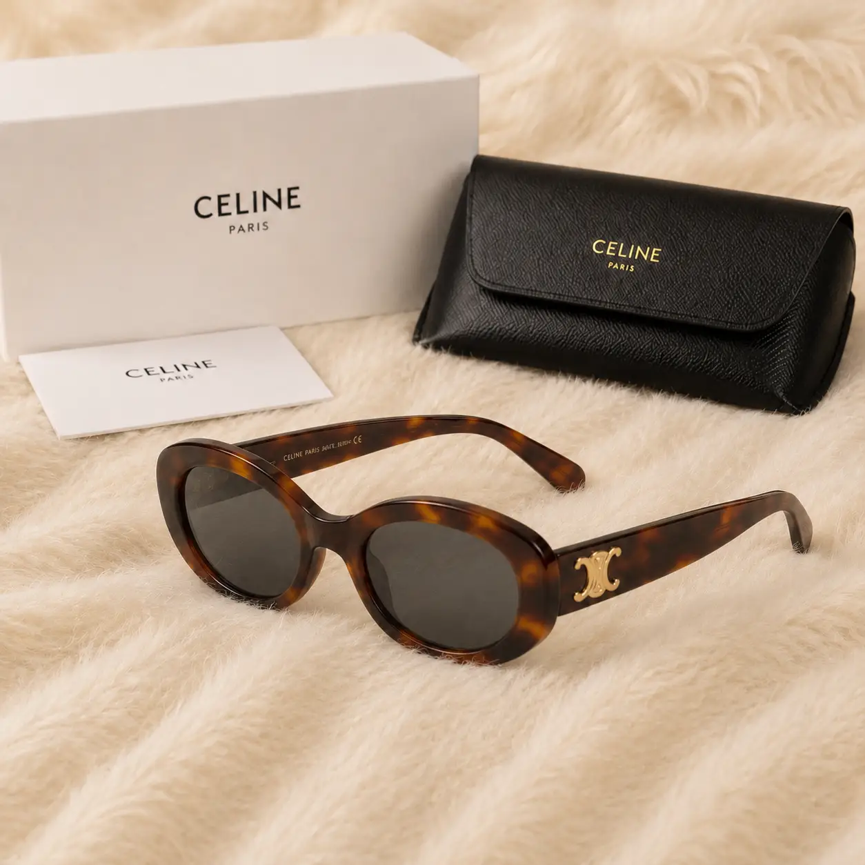 Celine turtoise