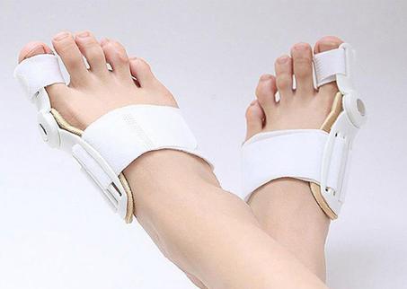 مصحح إعوجاج إصبع القدم الطبي
