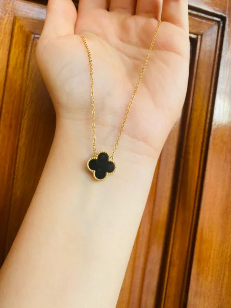 Collier Van Cleef Noir/Blanc_LG1002