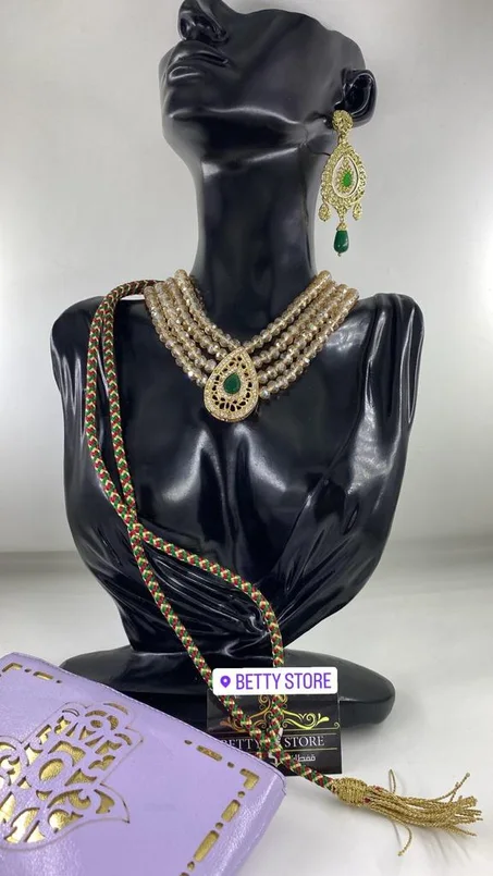 collier traditionnel