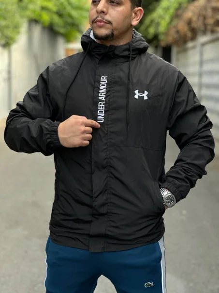 JAQUETTE UNDER ARMOUR
