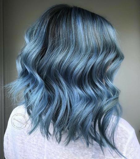 العناية بالشعر للنساء