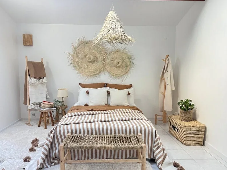 Parure de lit artisanale « Terre de Mogador » – Cannelle & Crème