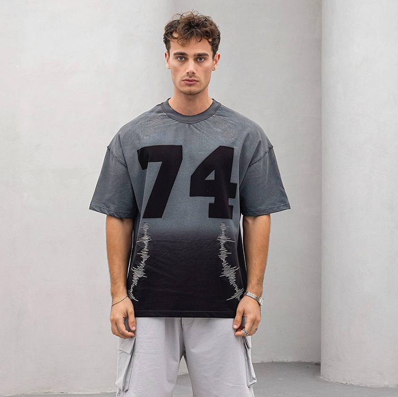 74 Dark Tee - Oversized T-shirt
