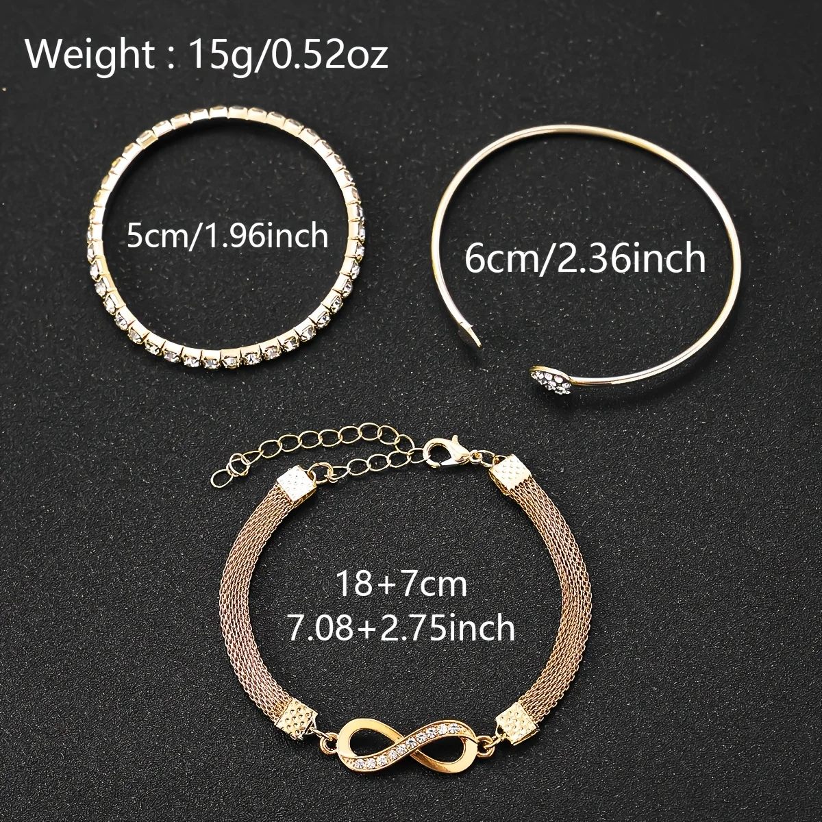Set Royale Élégance – Montre Dorée & Bracelets Luxueux GB