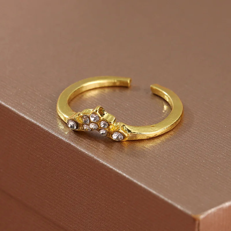 Offrez la Brillance, Portez la Royauté GB