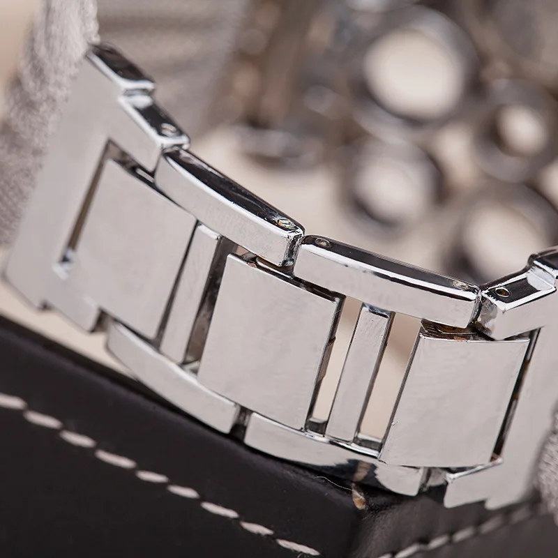 L’élégance au poignet : la montre qui sublime chaque instant.