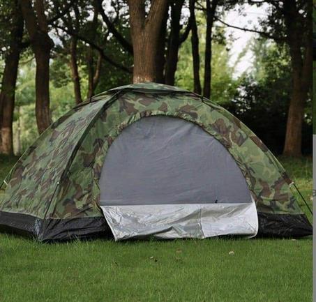 خيمة عسكرية لتخييم لأربعة أشخاص