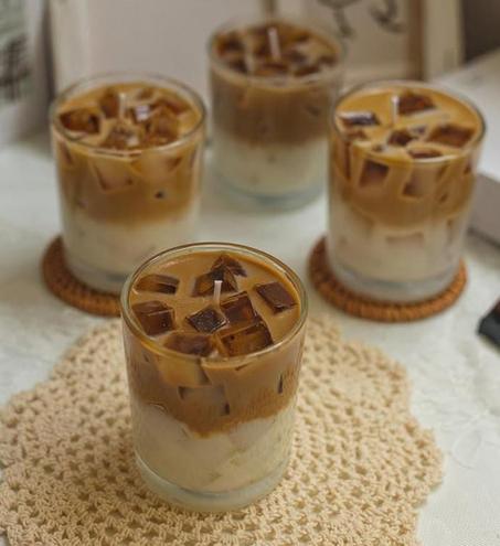 شمعة آيس كوفي